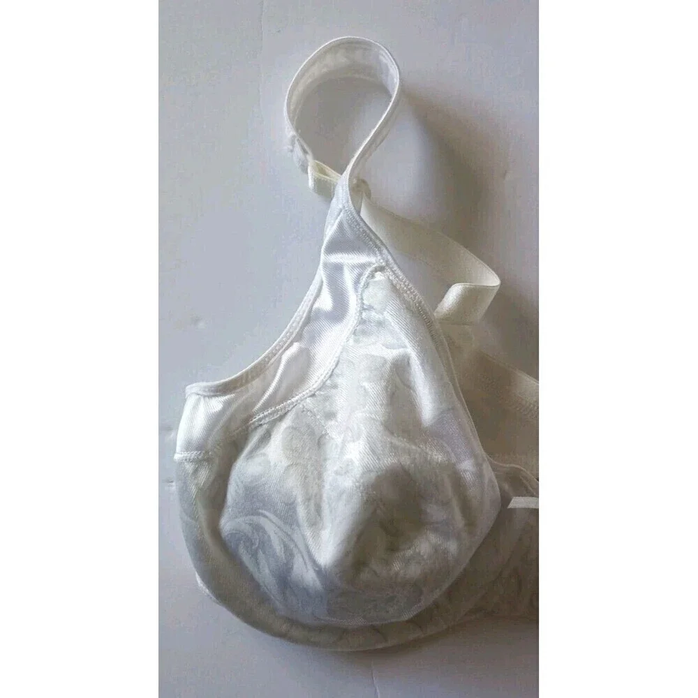 Playtex 18-Hour Bra Sz  36B White Satin Floral Padded  Underwire Comfort Straps
